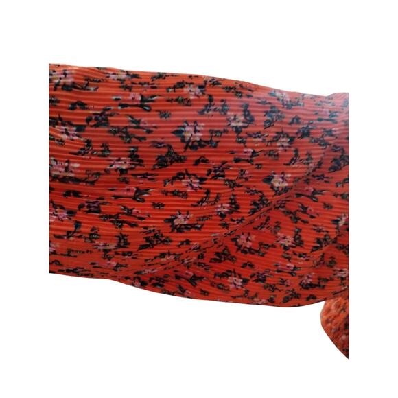 Urban Outfitters Women's size M Floral Feminine Babydoll Plisse Wrap Crop Top - Picture 5 of 9